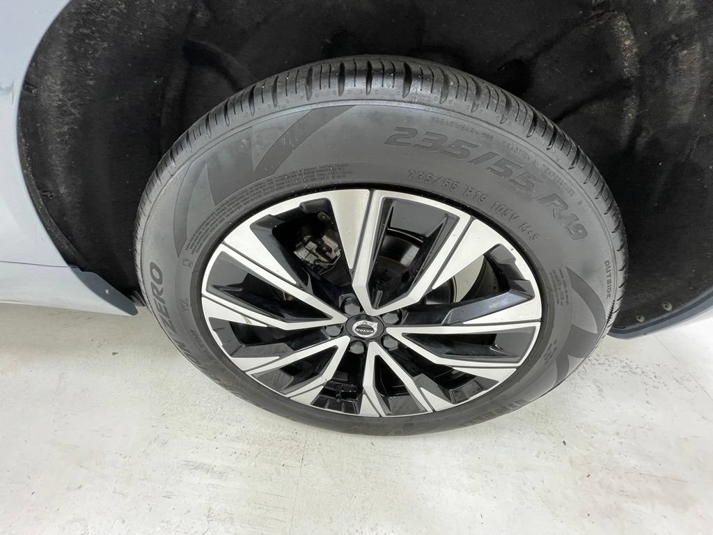 Used 2023 Volvo XC60 B5 Core w/ Climate Package AWD/4WD image 10