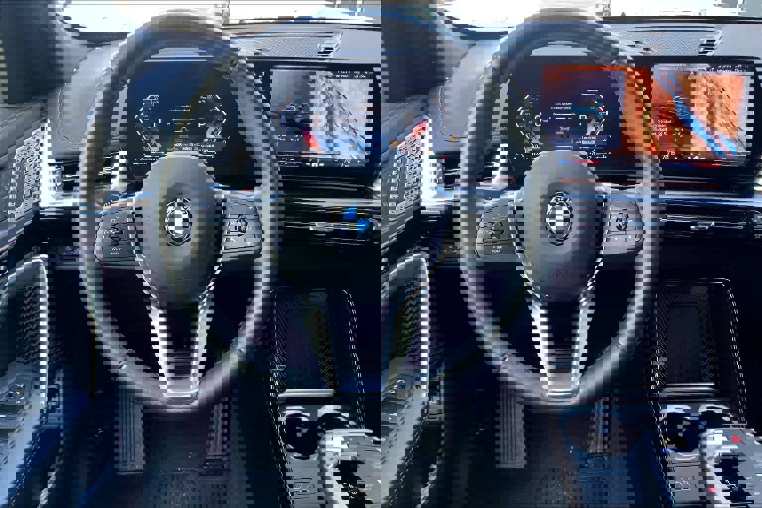 Certified 2025 BMW X1 xDrive28i image 5