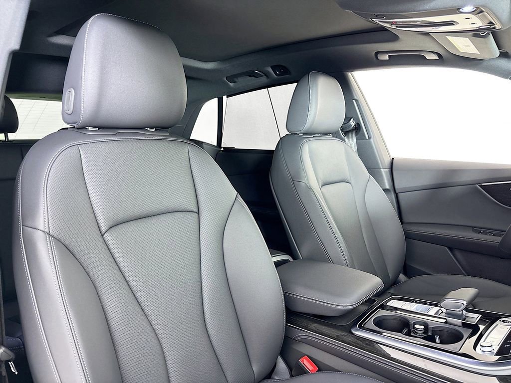 New 2026 Audi Q8 Premium Plus image 16