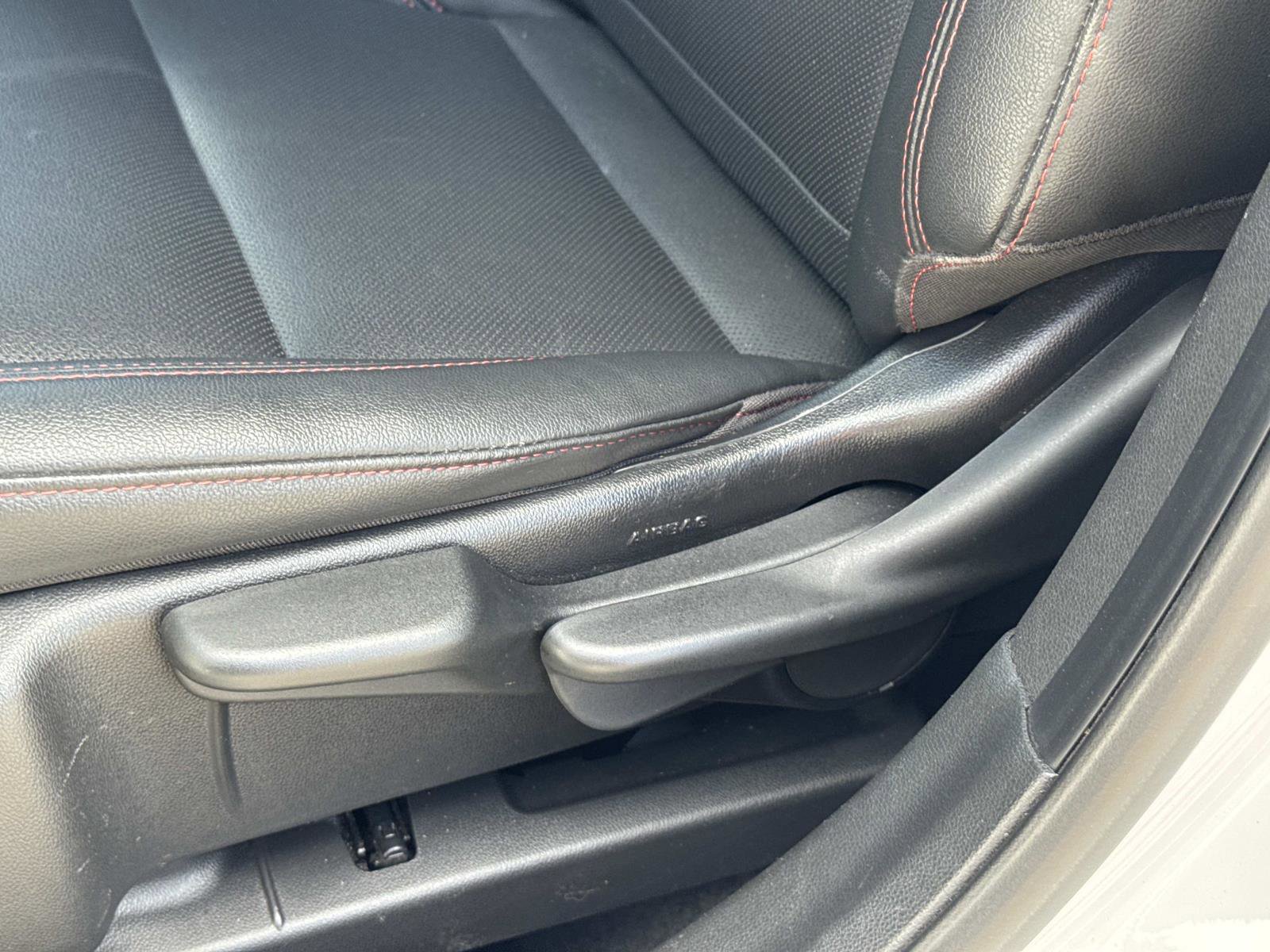 Used 2024 Chevrolet Trax RS w/ Driver Confidence Package image 23