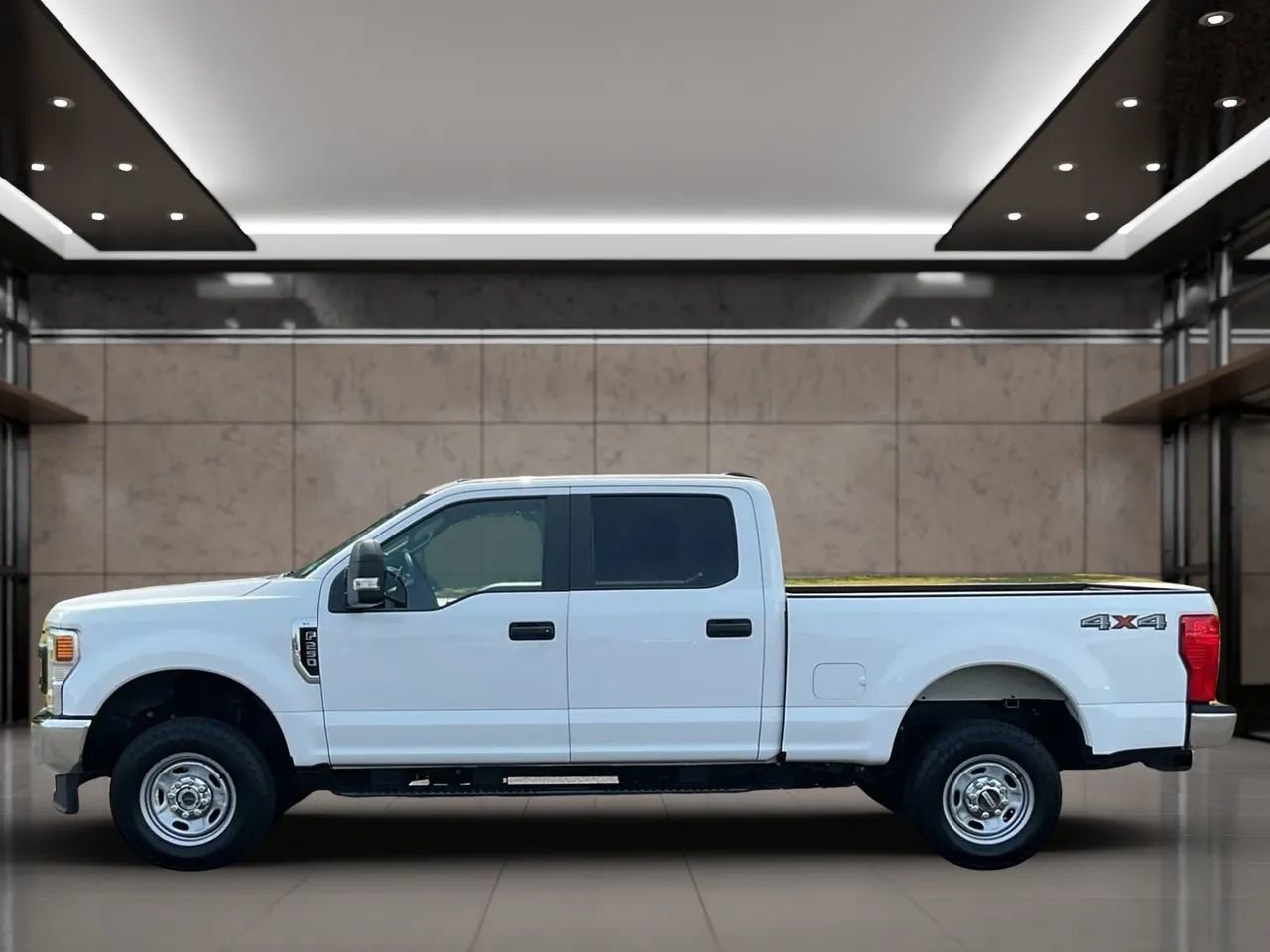 Used 2022 Ford F250 XL w/ Power Equipment Group image 2