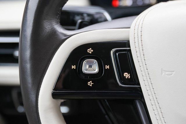 Used 2023 Lincoln Aviator Black Label w/ Class IV Trailer Tow Package image 33