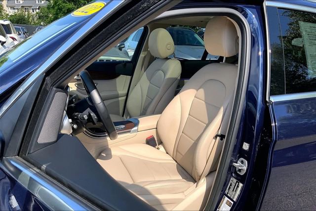 Certified 2022 Mercedes-Benz GLC 300 4MATIC image 6