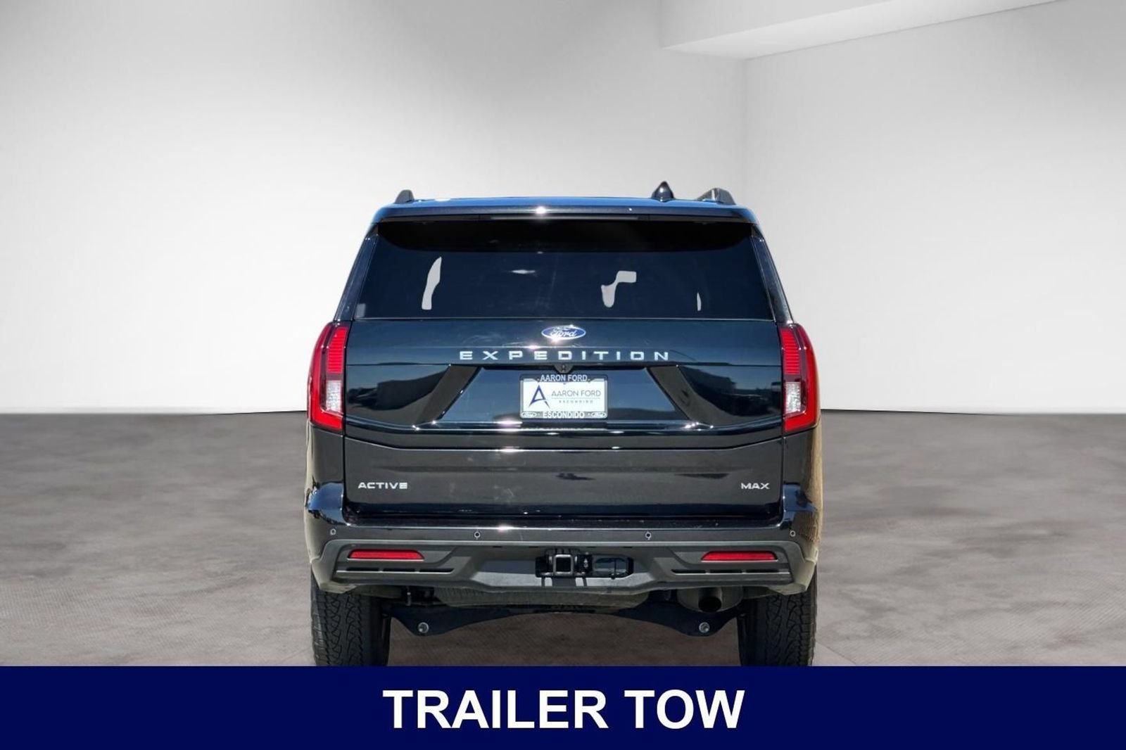Used 2025 Ford Expedition Max Active AWD/4WD image 4