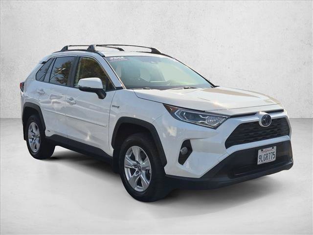 Used 2019 Toyota RAV4 XLE w/ Convenience Package AWD/4WD image 3