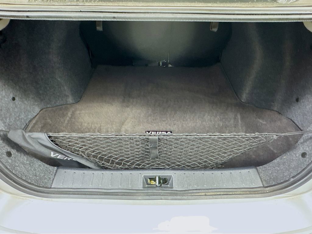 Used 2025 Nissan Versa SR w/ Trunk Package FWD image 23