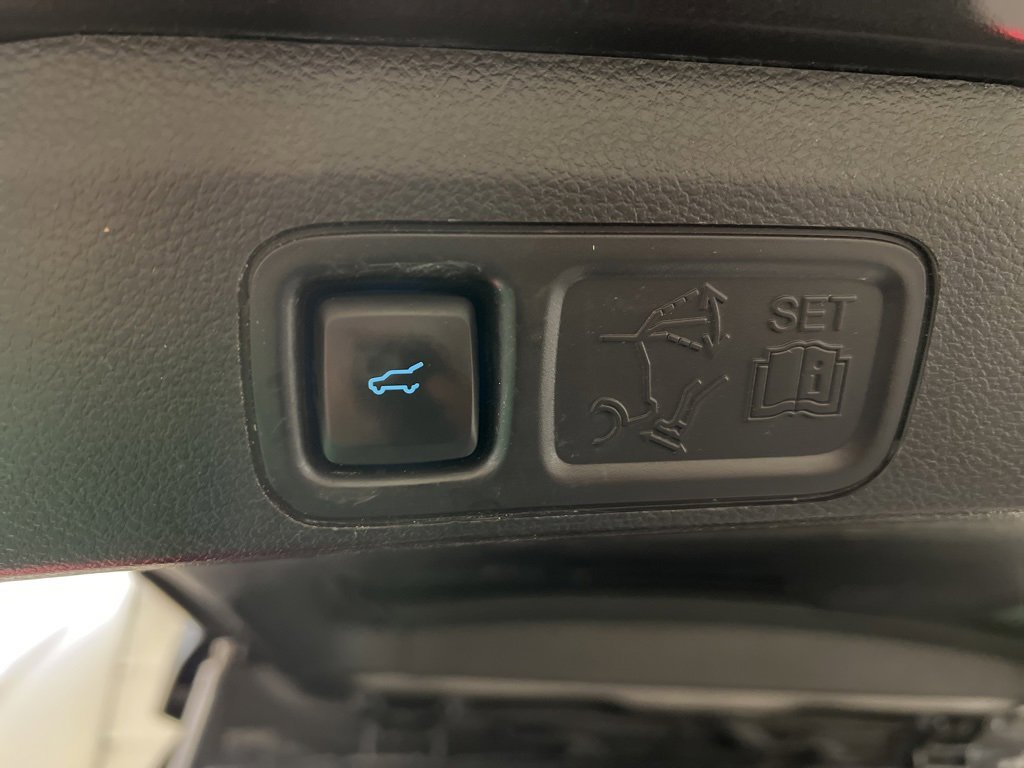 Certified 2020 Ford Expedition Limited w/ Special Edition Package image 40