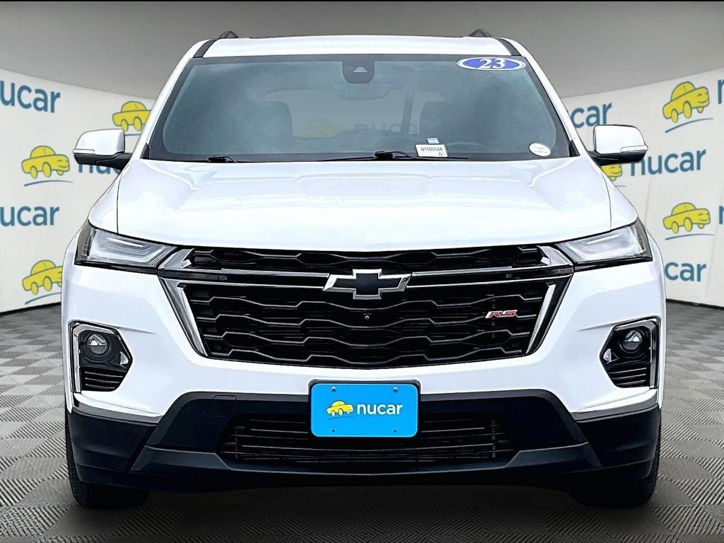 Used 2023 Chevrolet Traverse RS AWD/4WD image 2