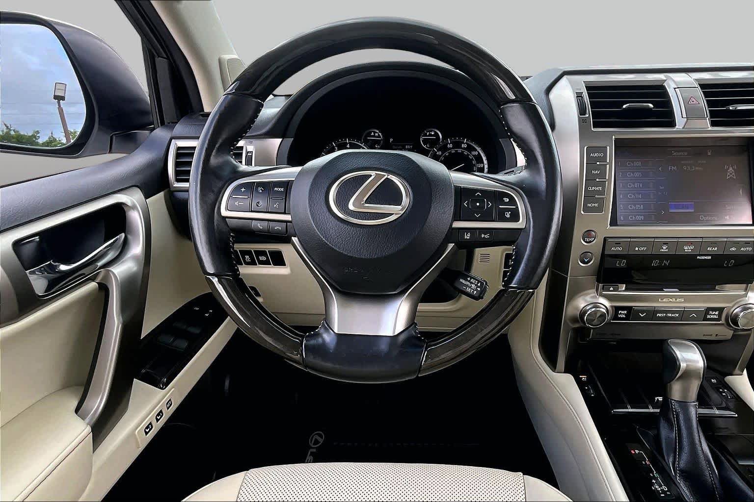 Used 2020 Lexus GX 460 Premium w/ Premium Package AWD/4WD image 6