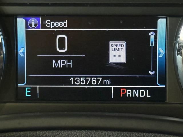 Used 2018 Chevrolet Suburban Premier AWD/4WD image 18