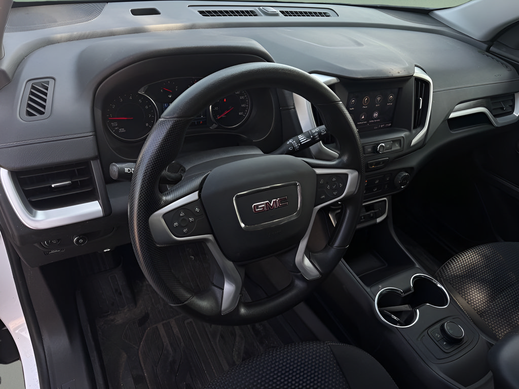 Used 2024 GMC Terrain SLE w/ Elevation Edition FWD image 18