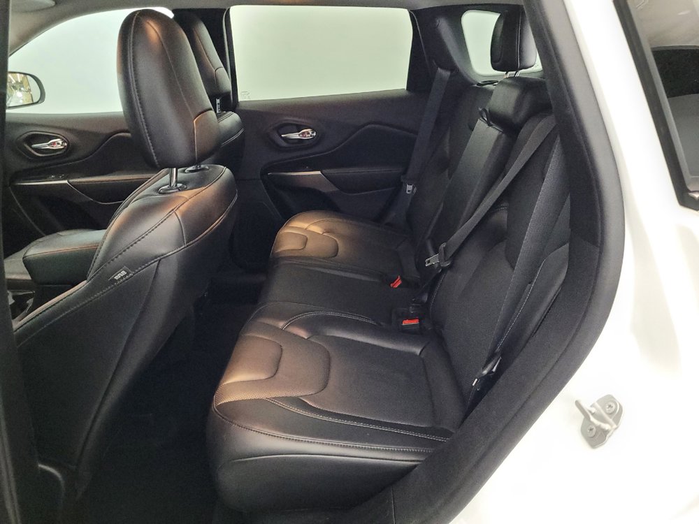 Used 2020 Jeep Cherokee Limited AWD/4WD image 18