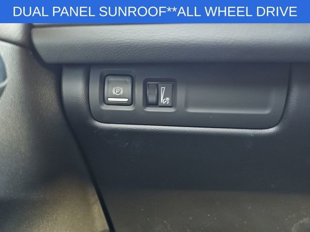 Used 2024 Cadillac XT4 Sport image 34