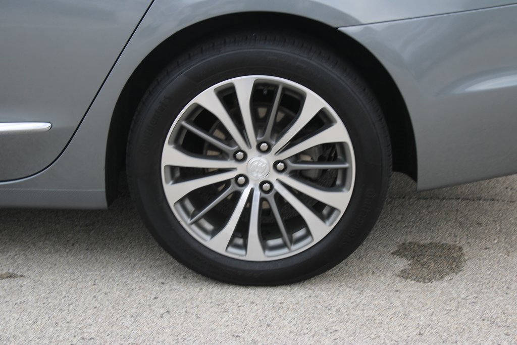 Used 2019 Buick LaCrosse Essence w/ Sun and Shade Package image 30