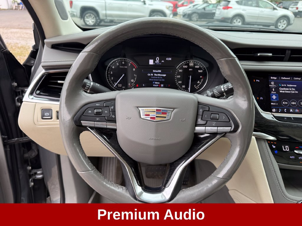 Used 2022 Cadillac XT6 Premium Luxury AWD/4WD image 15