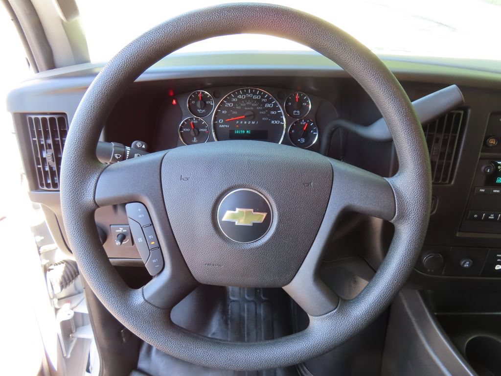 Used 2024 Chevrolet Express 2500 w/ Driver Convenience Package RWD image 16