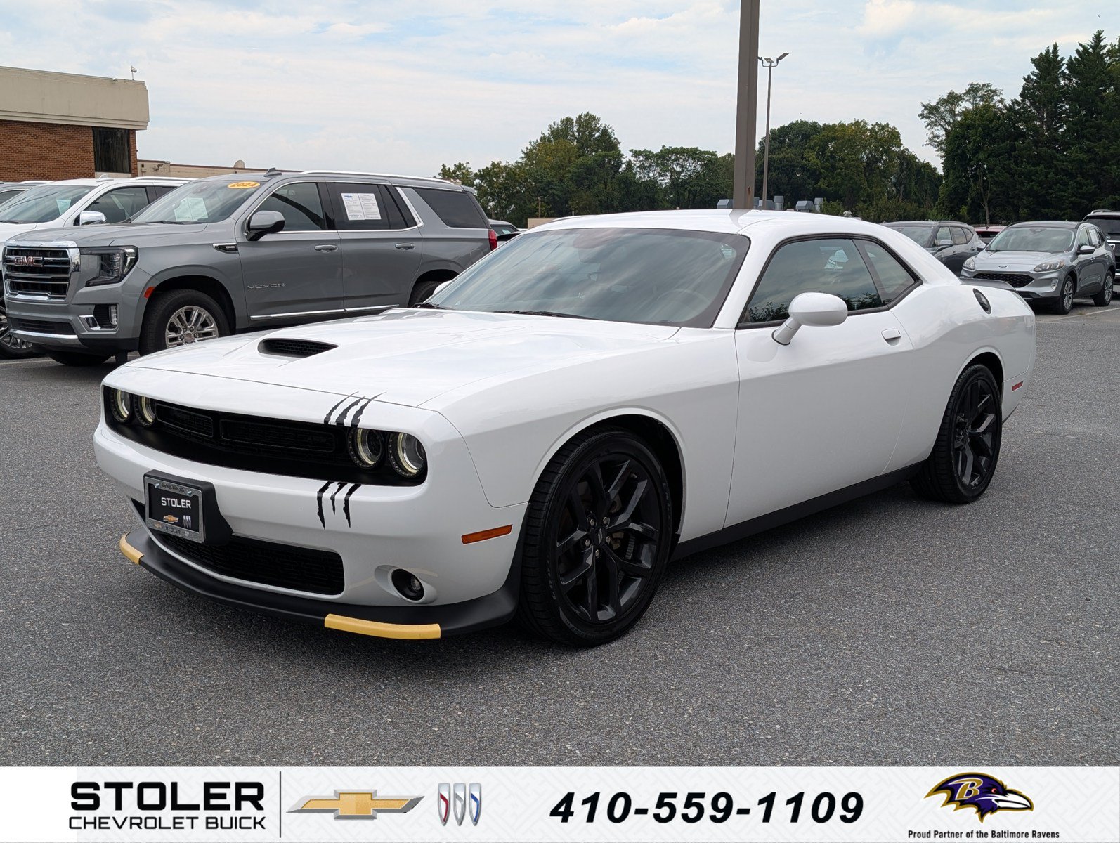Used 2022 Dodge Challenger GT w/ Blacktop Package RWD image 1