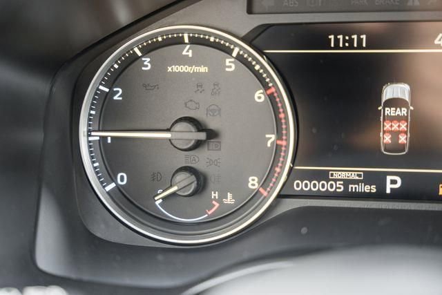 New 2025 Mitsubishi Outlander SE image 44