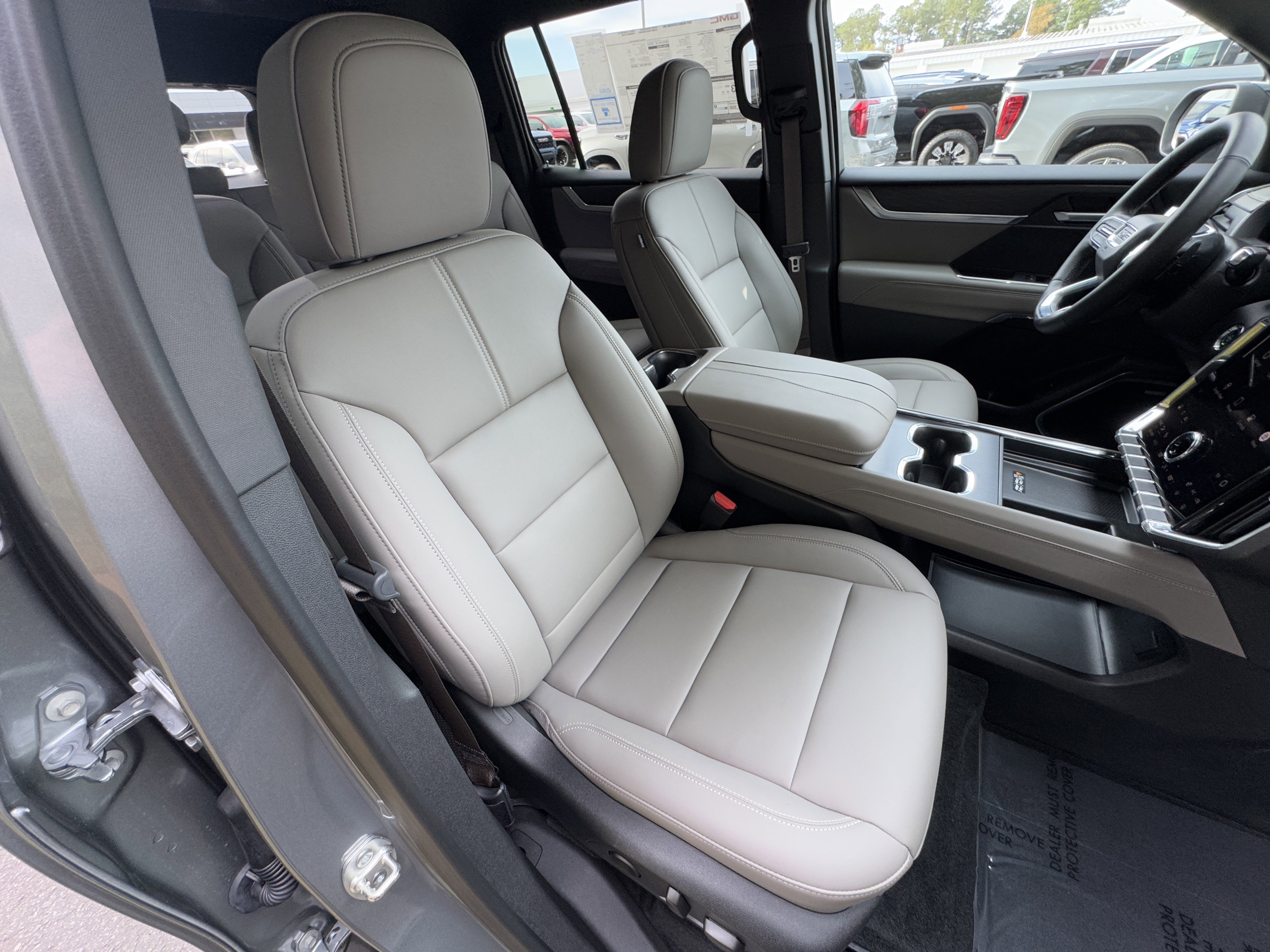 New 2025 GMC Acadia Elevation w/ Elevation Premium Package image 21