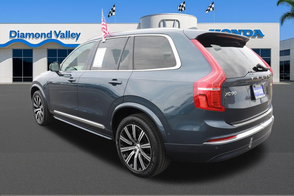 Used 2023 Volvo XC90 B6 Plus w/ Protection Package Premier AWD/4WD image 4