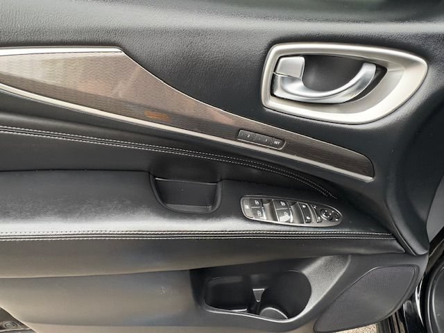 Used 2017 INFINITI QX60 Luxe w/ Premium Plus Package AWD/4WD image 7