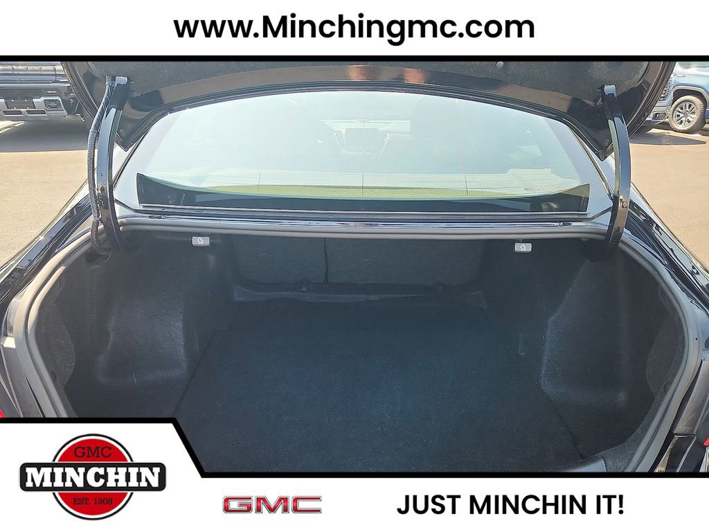 Used 2023 Chevrolet Malibu LT image 24