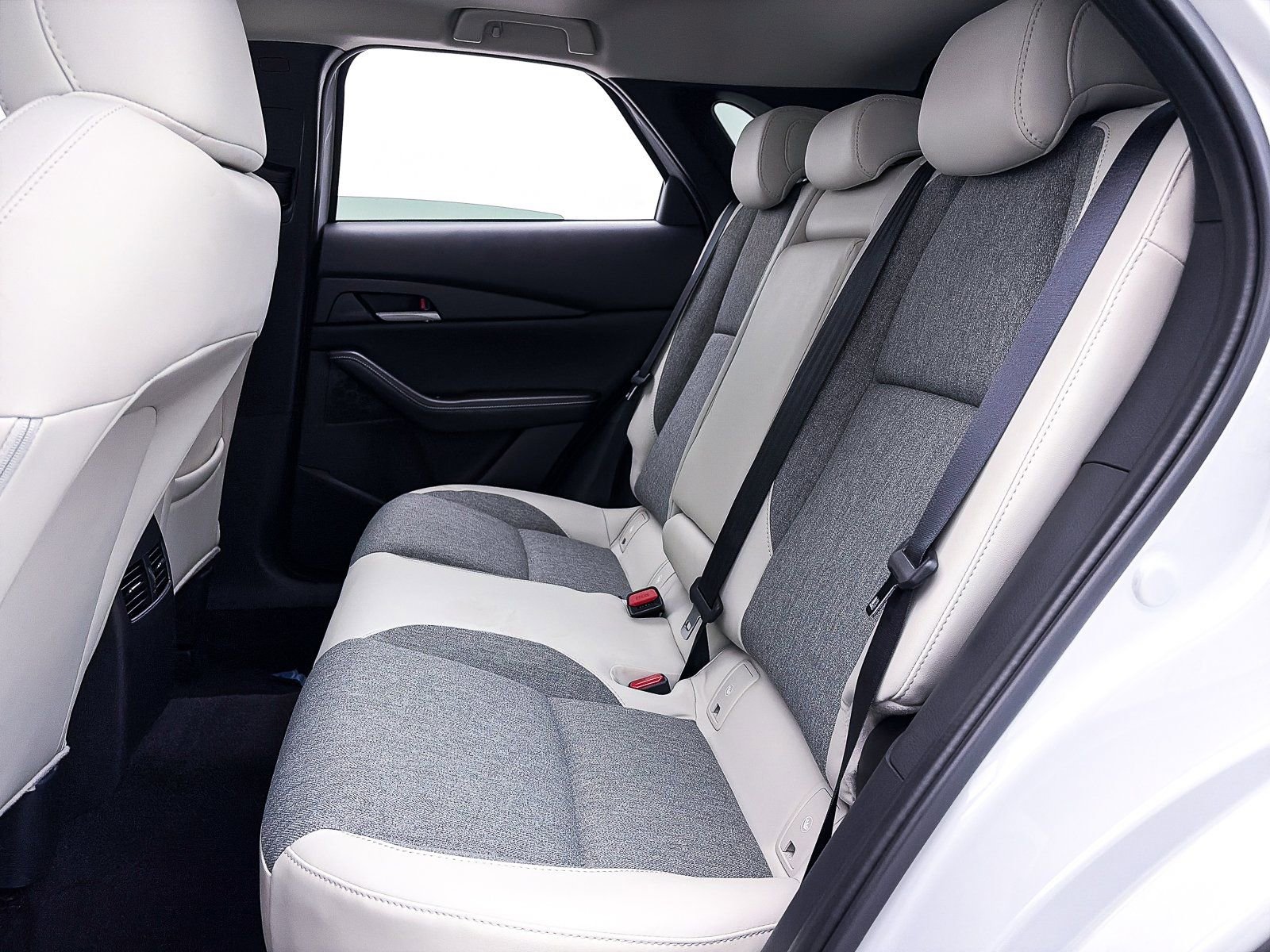 New 2026 MAZDA CX-30 AWD 2.5 S image 24