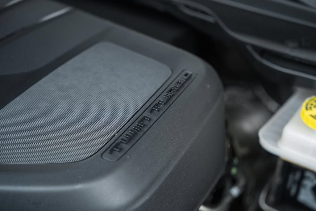 New 2026 RAM 1500 Laramie AWD/4WD image 23