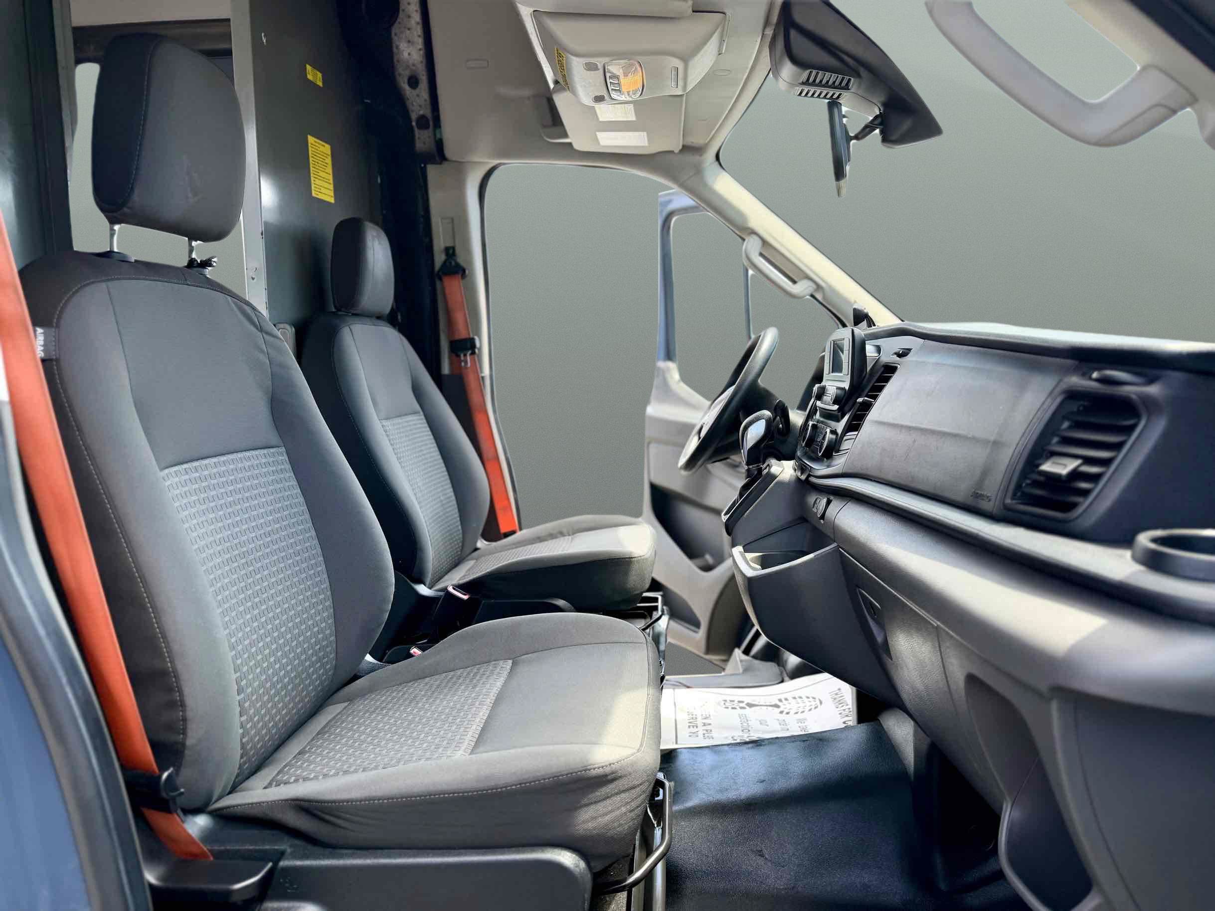 Used 2020 Ford Transit 250 148 High Roof Extended RWD image 19