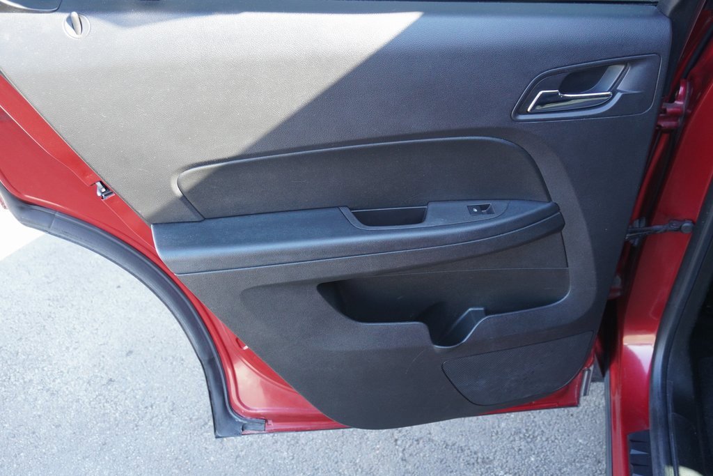 Used 2014 Chevrolet Equinox LT w/ Driver Convenience Package image 22