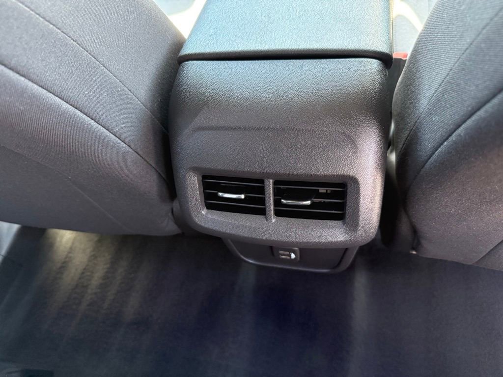 Certified 2022 Chevrolet Equinox LS w/ LS Convenience Package image 19