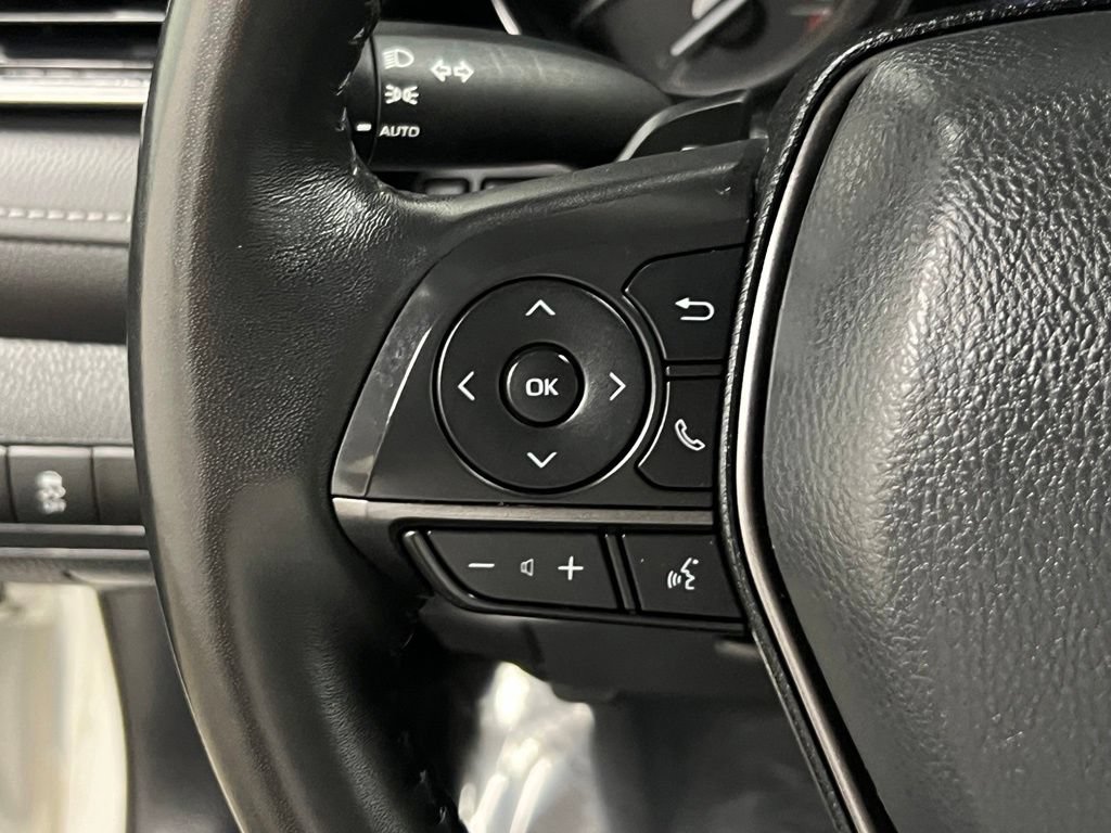 Used 2024 Toyota Camry SE FWD image 14