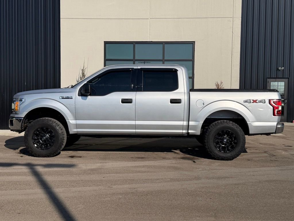 Used 2018 Ford F150 XLT image 2