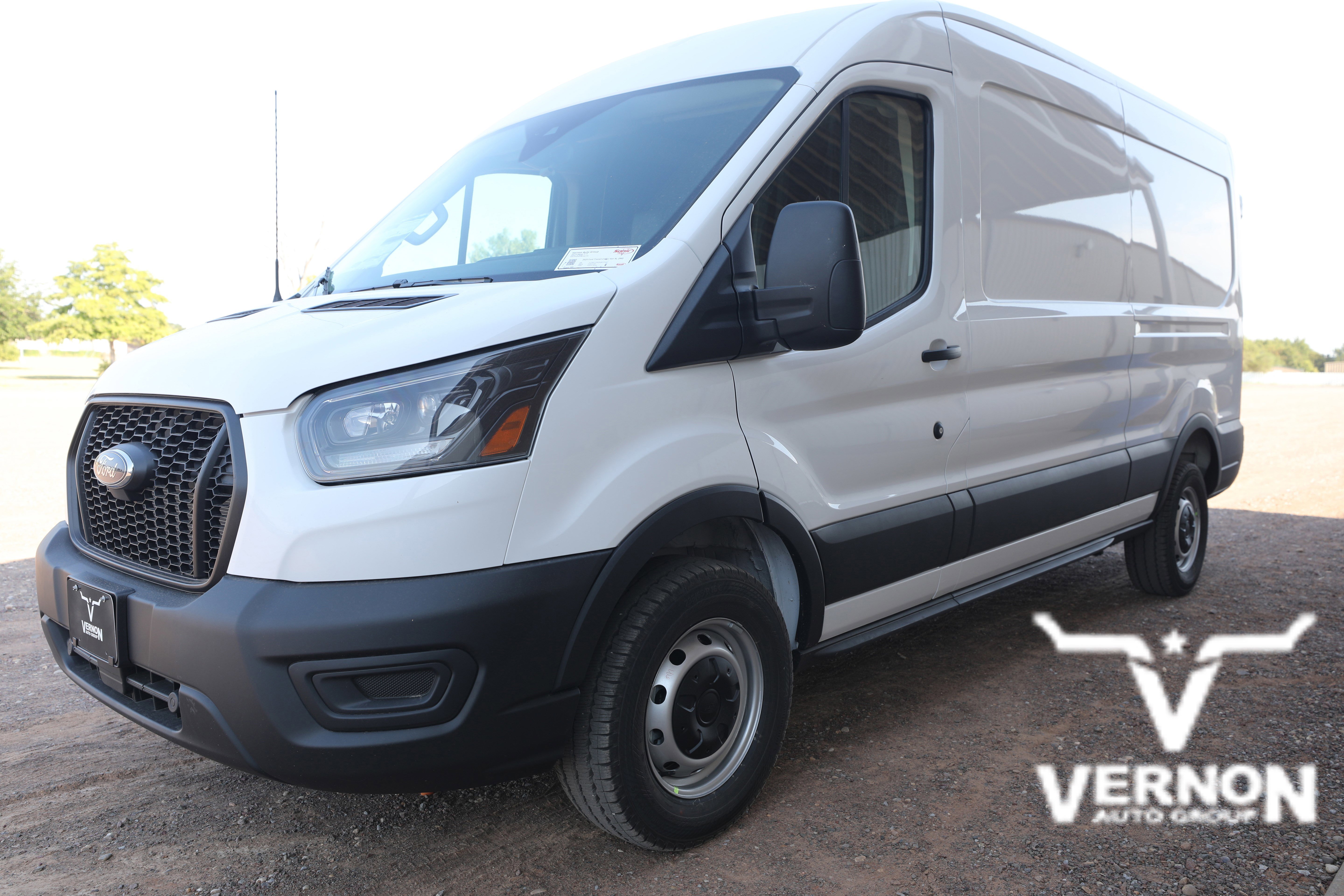 New 2025 Ford Transit 250 148 Medium Roof w/ Load Area Protection Package