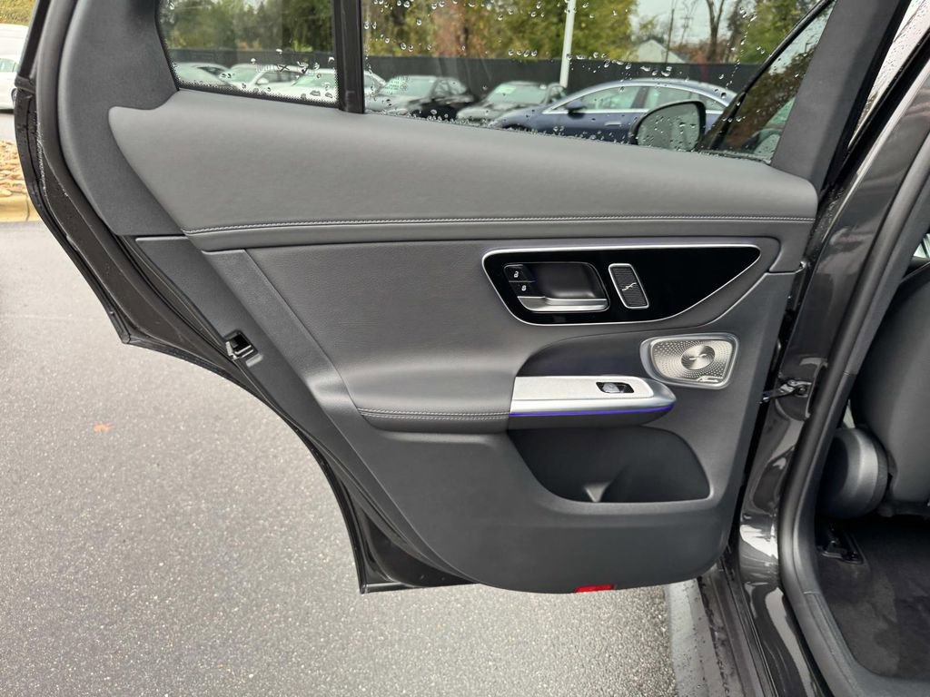 Certified 2025 Mercedes-Benz GLC 300 4MATIC image 14