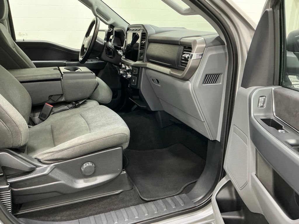 Used 2024 Ford F150 XLT w/ Tow/Haul Package image 30