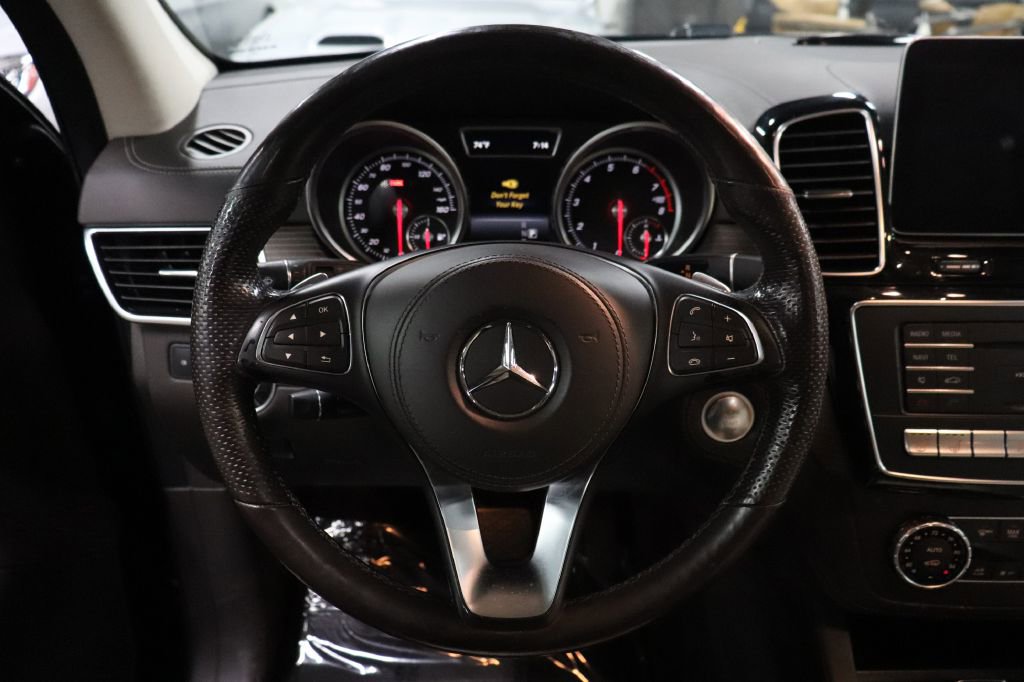 Used 2019 Mercedes-Benz GLS 550 4MATIC w/ Grand Edition Package image 28