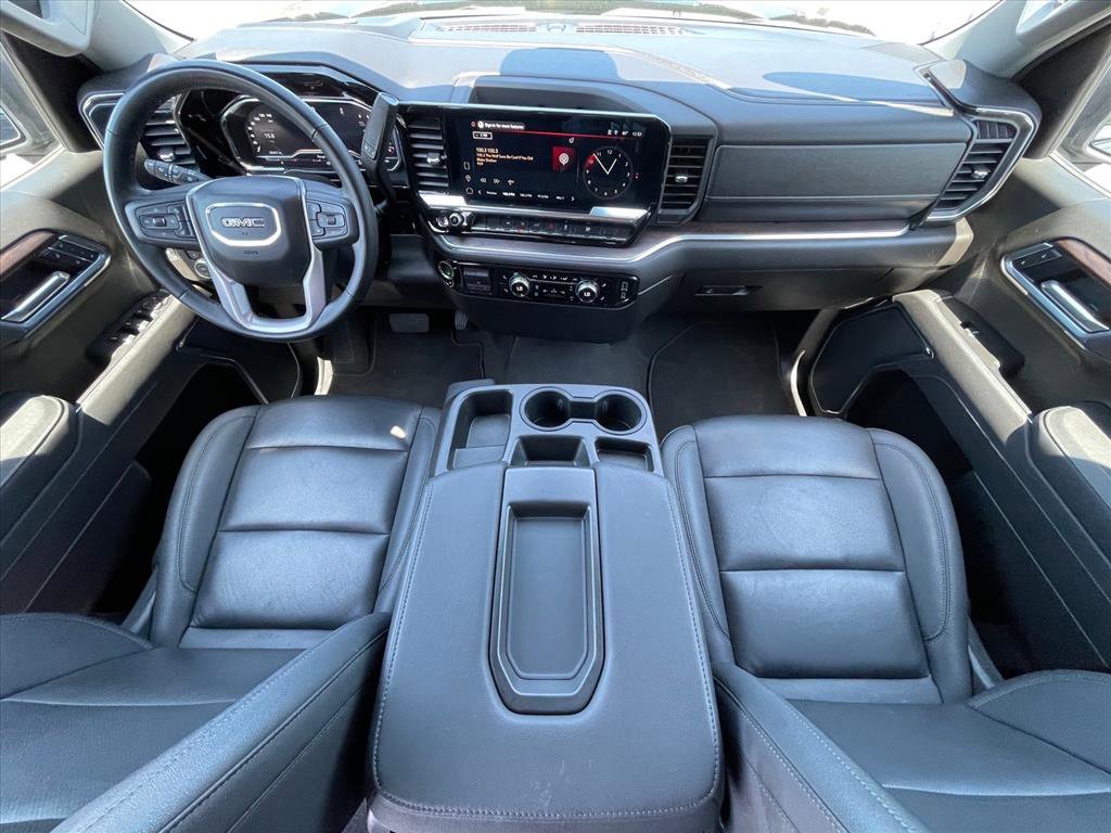 Used 2025 GMC Sierra 1500 SLT image 11