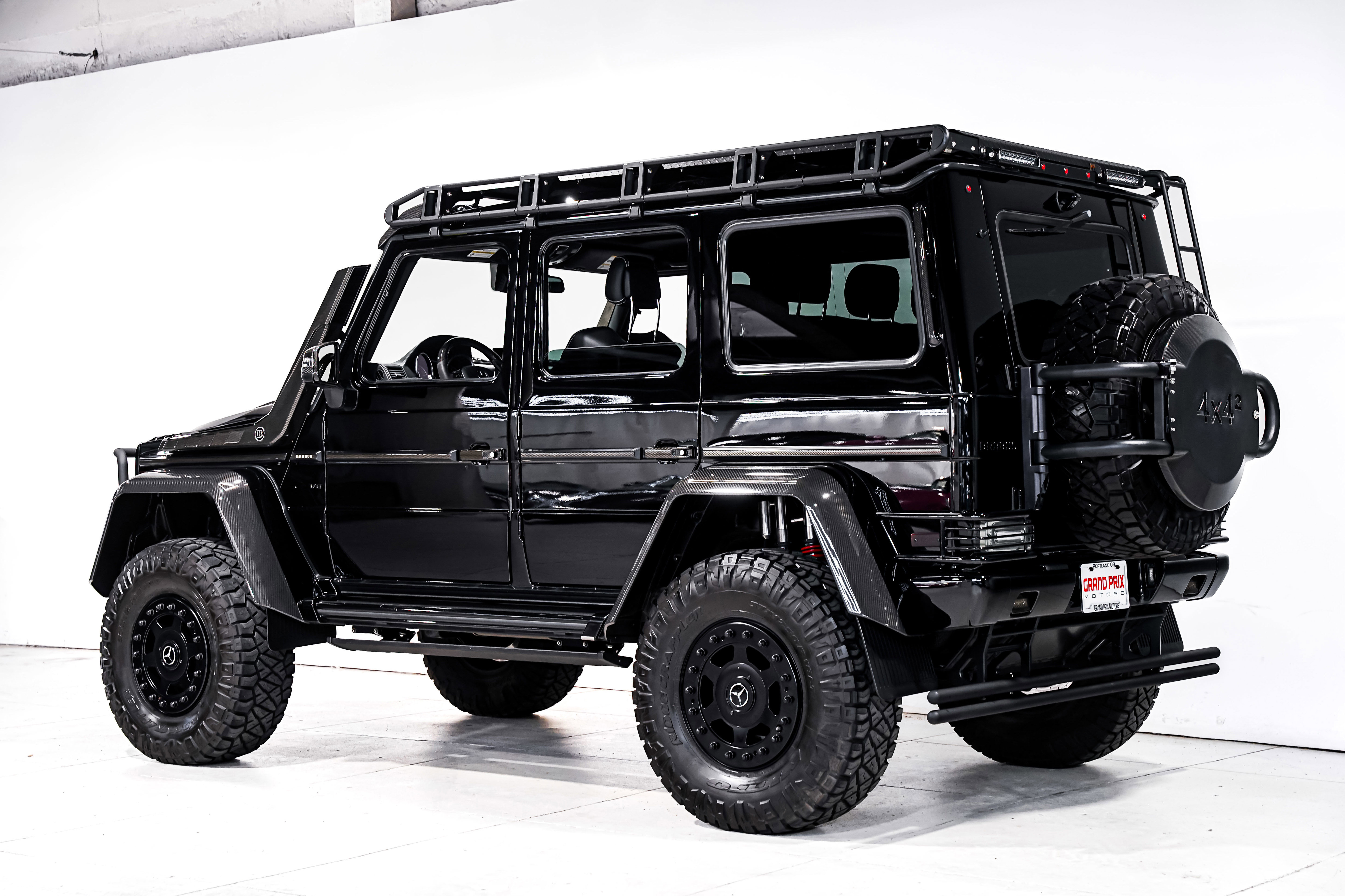 Used 2017 Mercedes-Benz G 550 Squared image 8