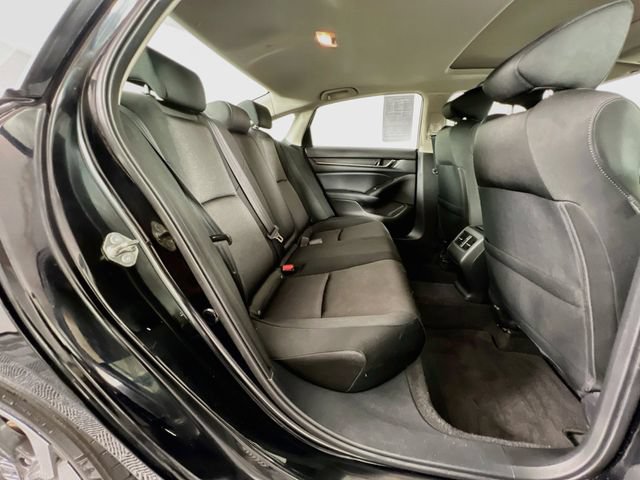 Used 2018 Honda Accord EX image 28