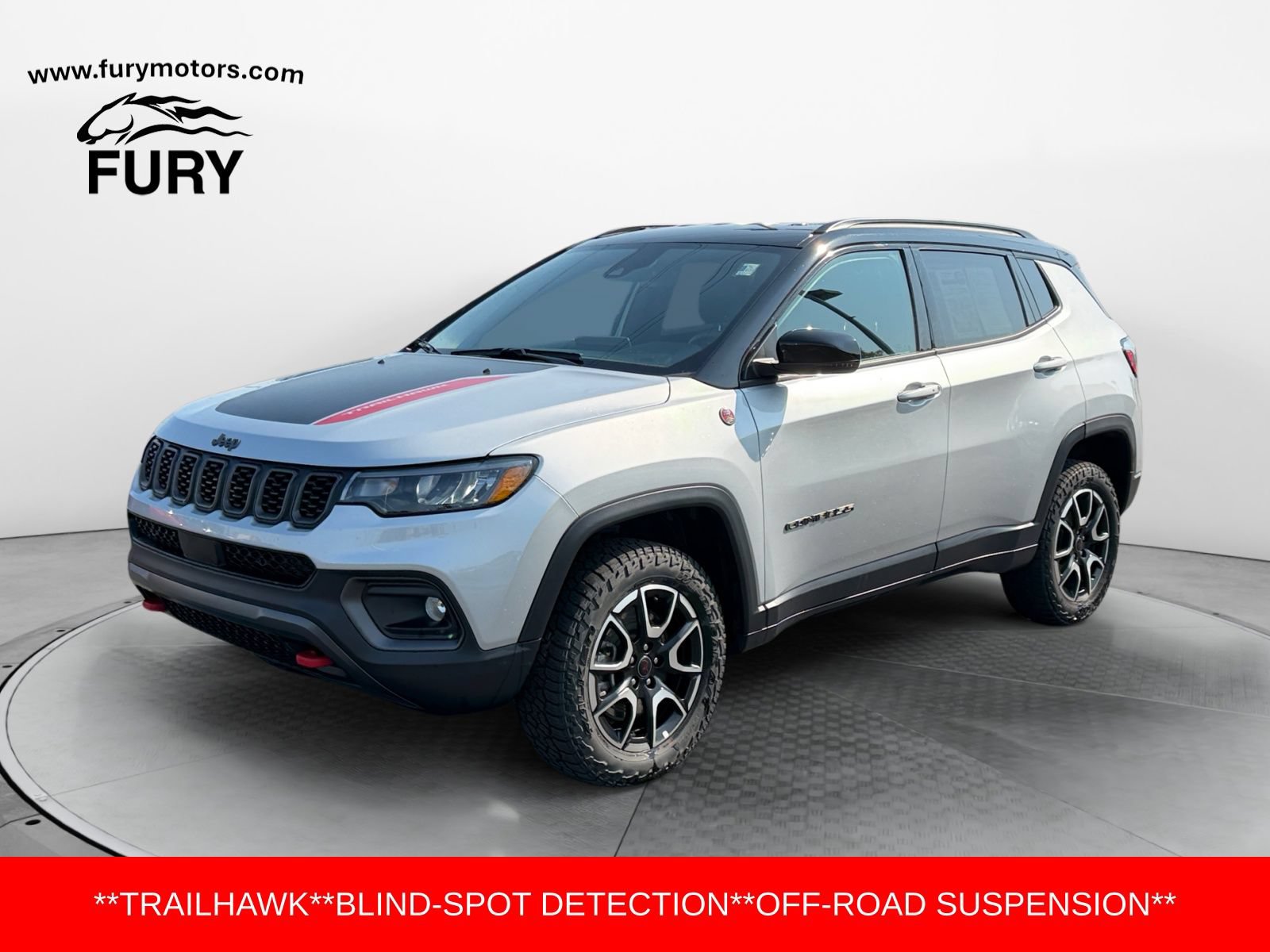 Used 2025 Jeep Compass Trailhawk AWD/4WD image 7