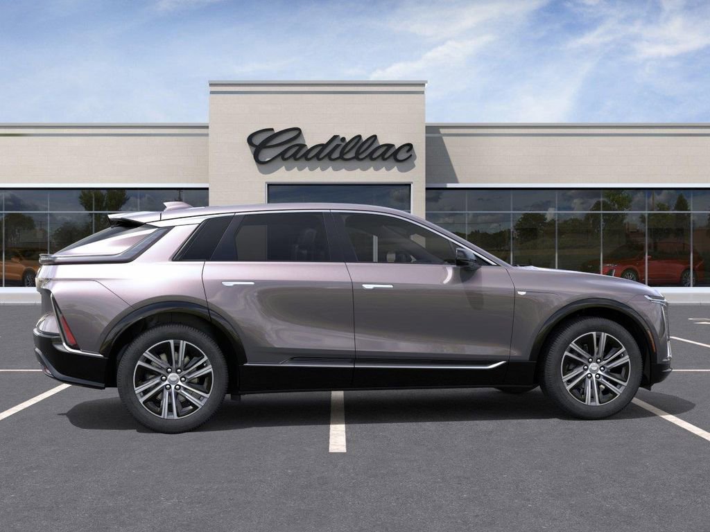 New 2026 Cadillac Lyriq Premium Luxury w/ LPO, Premium Carpet Package RWD image 5