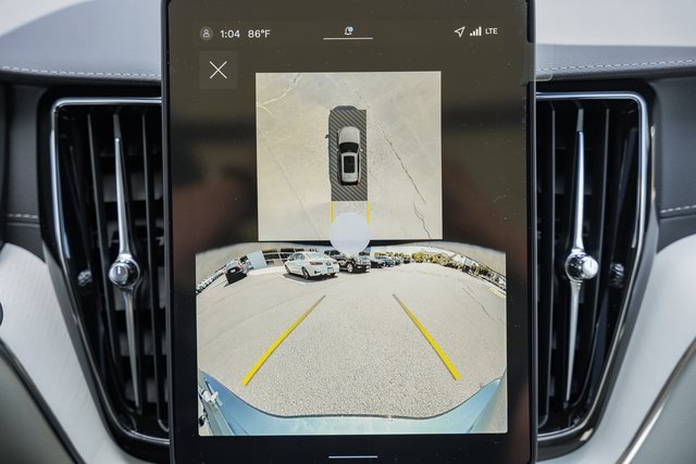 New 2026 Volvo XC60 B5 Ultra w/ Climate Package image 37