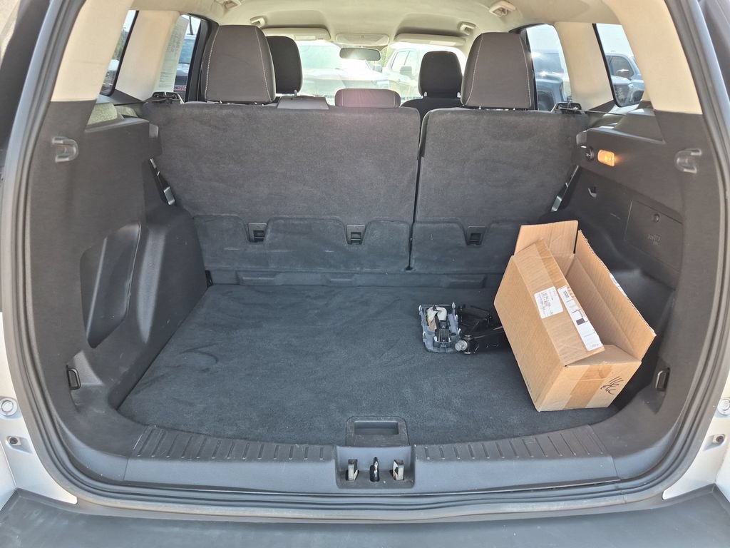 Used 2019 Ford Escape S FWD image 38