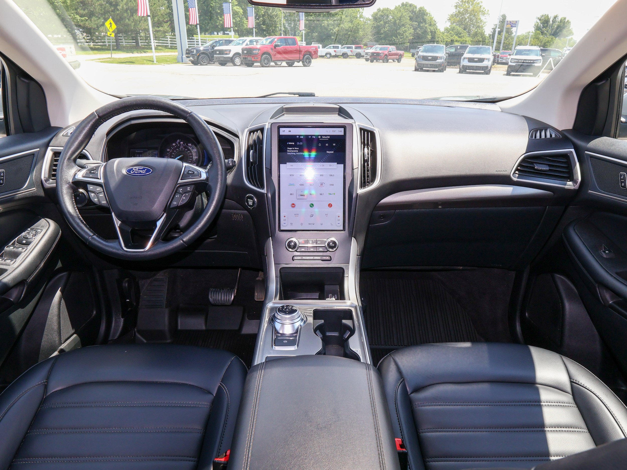 Used 2024 Ford Edge SEL w/ Convenience Package AWD/4WD image 17