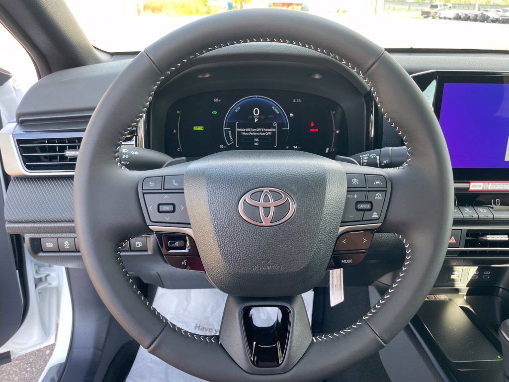 New 2026 Toyota Camry Hybrid FWD image 25