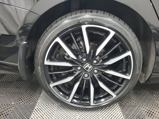 Certified 2024 Honda Accord Touring image 7