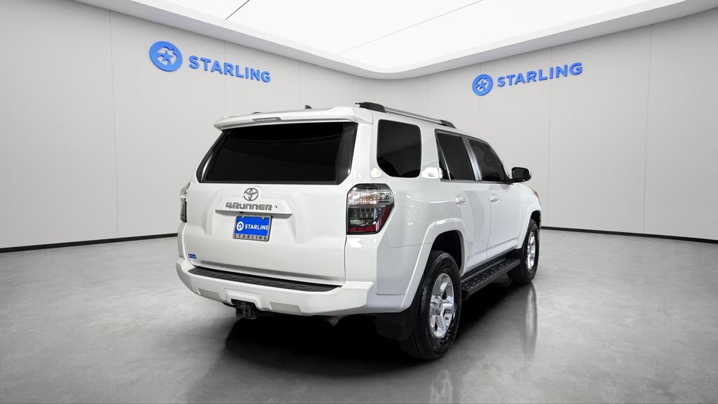 Used 2019 Toyota 4Runner SR5 AWD/4WD image 8