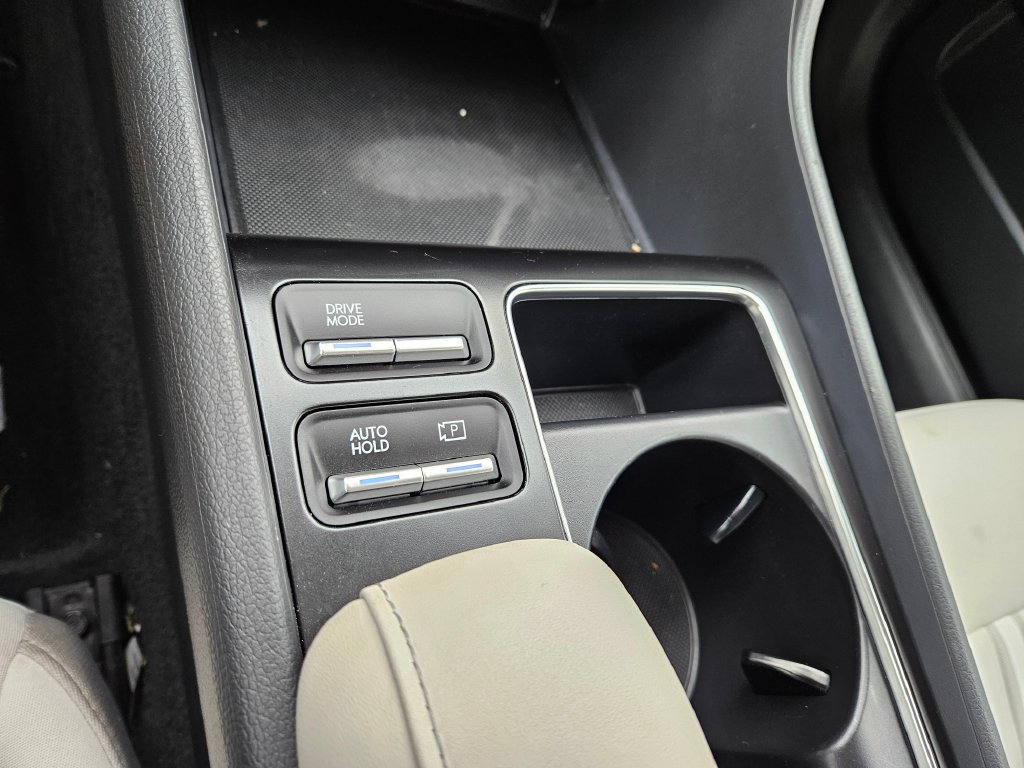 Used 2025 Hyundai Sonata SEL FWD image 25