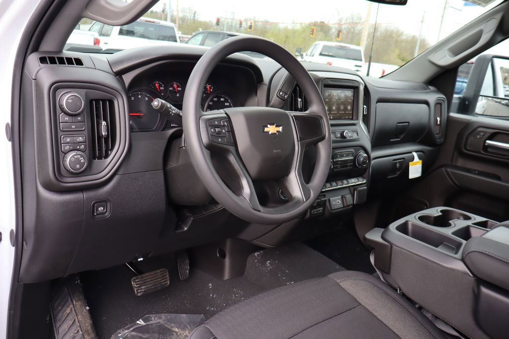 New 2026 Chevrolet Silverado 2500 Custom image 6